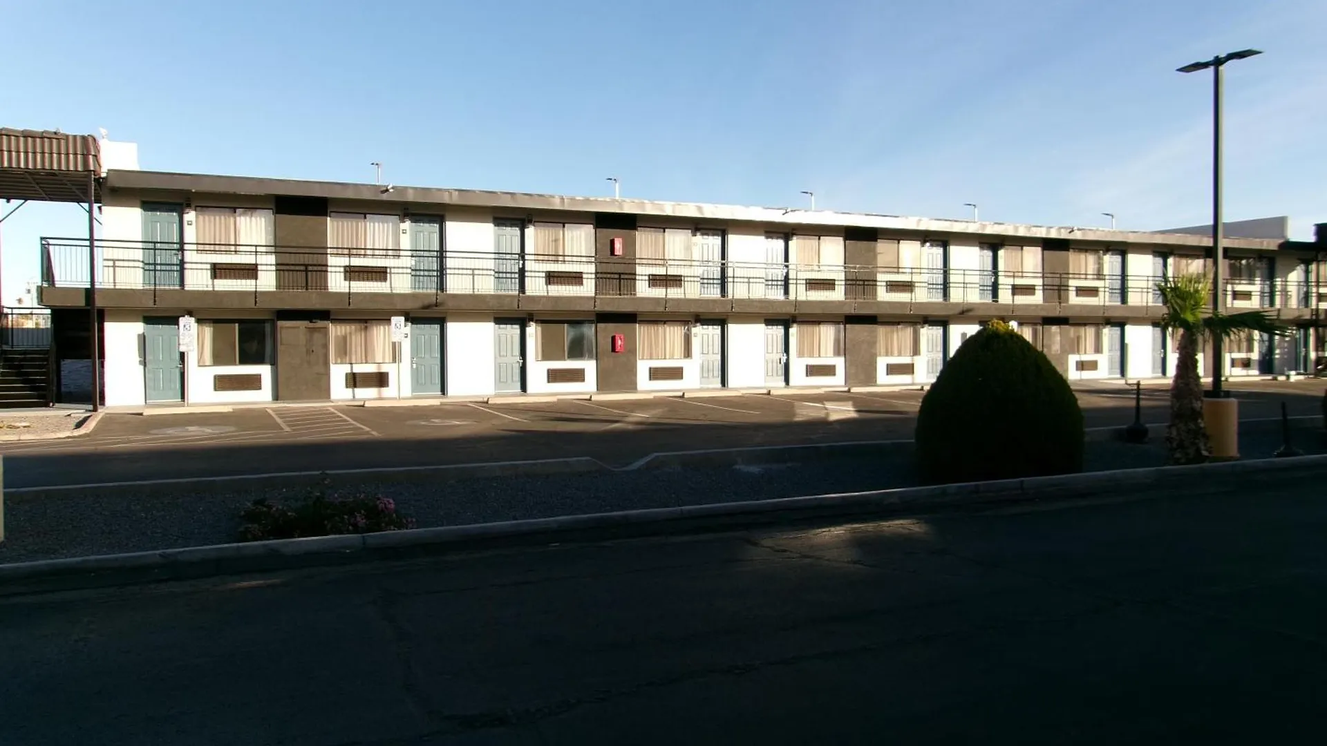 Surestay Hotel By Best Western Phoenix Airport