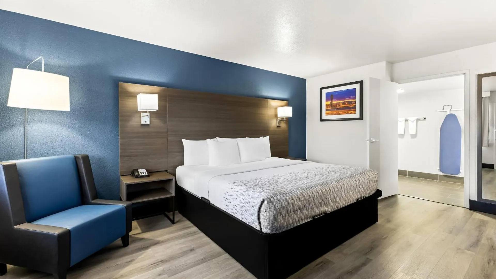 Surestay Hotel By Best Western Phoenix Airport