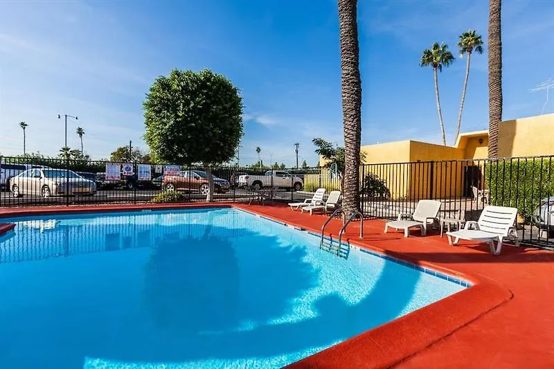 Surestay Hotel By Best Western Phoenix Airport